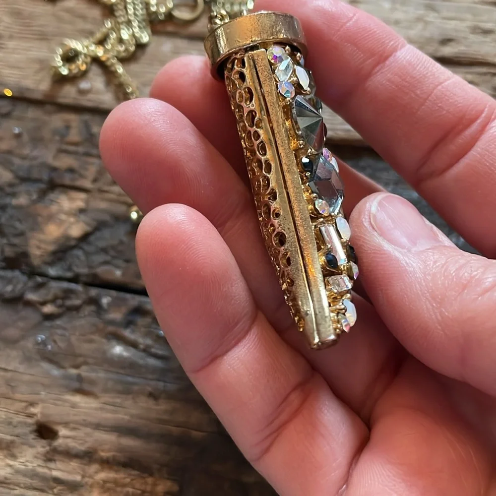 Vintage XL rhinestone crystal good luck horn necklace - Picture 10 of 13